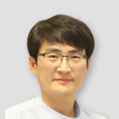 김영탁 원장 사진