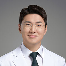 유두현 원장 사진